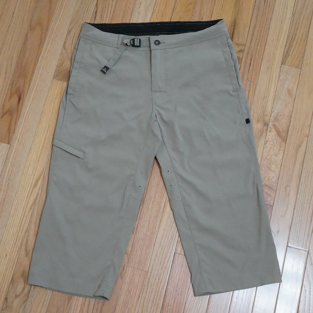Prana Breathe Stretch Capri Khaki s Pockets M